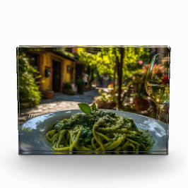 Spaghetti met romige spinazie saus fotoblokken