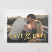 Sparen de Datum Bold Gold Wedding Aankondiging (Voorkant)