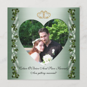 Sparen de datum van de Ierse bruiloft shamrocks en Kaart