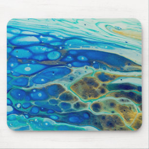 Sparfkling arrose le tapis de souris