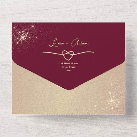 Sparkle Elegant Bourgondië en gouden bruiloft All In One Uitnodiging (Achterkant)