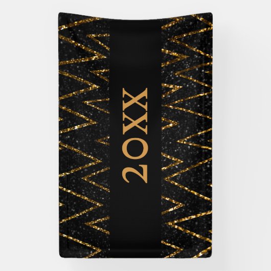 Sparkling Black Gold Chevron Nieuwjaar Telt Down Spandoek (Verticaal)
