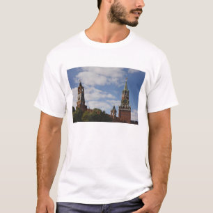Spasskaya-toren op het Rode Plein, Moskou, Rusland T-shirt