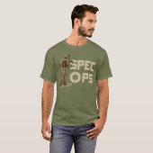 Spéc. Ops sur le T-shirt de vert de la fatigue des (Devant entier)