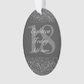 Speciaal gepersonaliseerd verjaardagsgeschenk 18e ornament (voorkant)