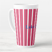Speciaal meer of bleekrood gestripte afkorting latte mok (Linkerhoek)