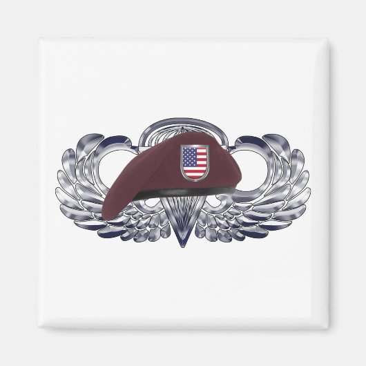 Speciaal ontworpen Beret op Basic Airborne Wings Magneet (Voorkant)