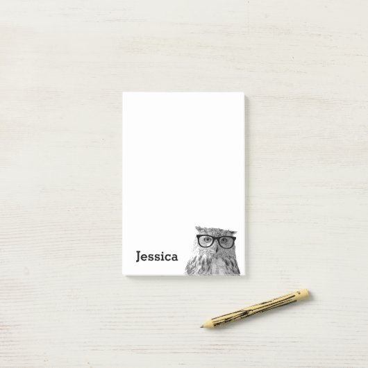 Speciaal Post-it® notes met een schattig uilontwer (Op bureau)