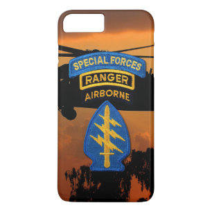 Special Forces Group Green Berets SF SOF SFG SOC iPhone 8 Plus / 7 Plus Hoesje