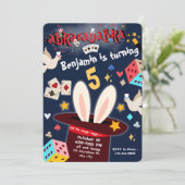 Spectacle magique Invitation de fête d'anniversair (Debout devant)