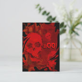 Spectres crâniens Rouges 'Boo!' carte postale (Debout devant)