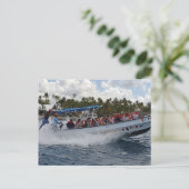 SPEEDBOAT EN RÉPUBLIQUE DOMINICAINE Carte postale (Debout devant)