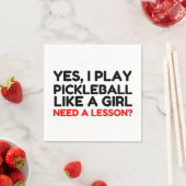 Speel Pickleball als een meisje dat les nodig heef Servet (Insitu)