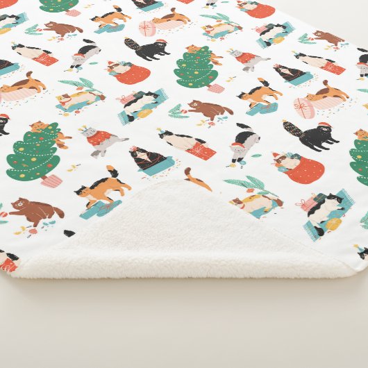 Speelse katten en kerstbomen patroon sherpa deken (3/4)