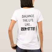Speelse otterkunst - Zen Stone Balance T-shirt (Achterkant)