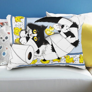 Speelse Tuxedo Kat Toiletpapier Chaos Blauw Geel Accent Kussen