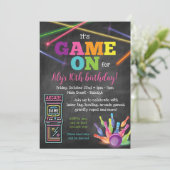 Spel op Arcade Pizza Party Chalkboard uitnodiging (Staand voorkant)