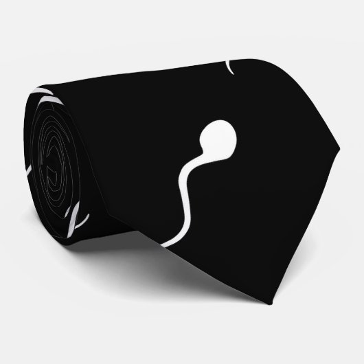 Sperm sur la cravate ! (Roulé)