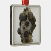 Spessartite in Matrix Metalen Ornament (Rechts)