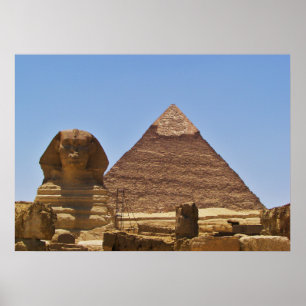 Sphinx en piramide poster
