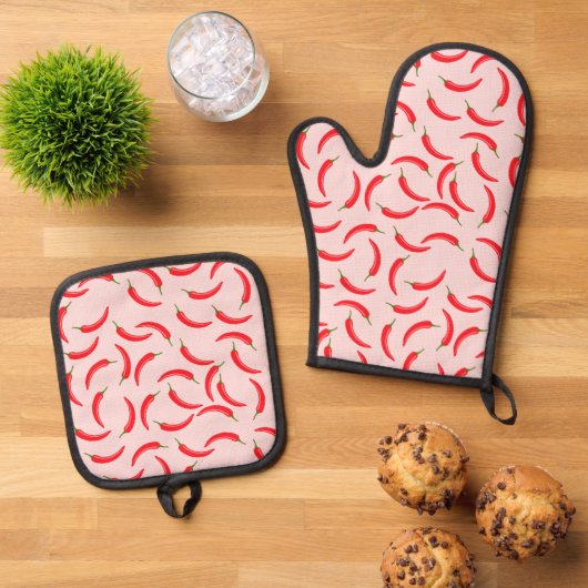 Spicy Red Chili Pattern Ovenwant & Pannenlap Set (Top down)