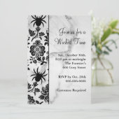 Spider Damask Halloween Invitation sur le marbre (Debout devant)