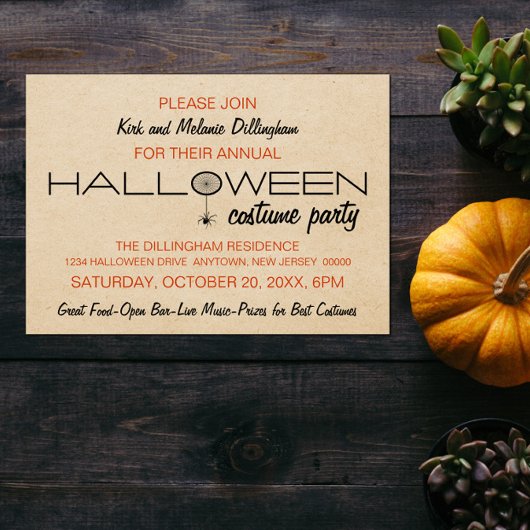 Spiderweb Typographie Halloween Invitation