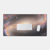 Spiraal Galaxy NGC 1300. Bureaumat (Keyboard & Muis)