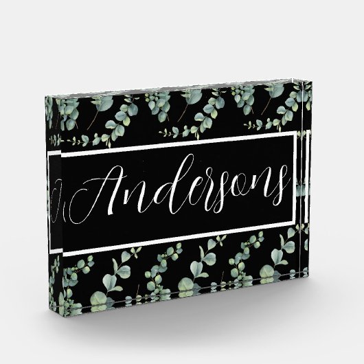 Spiral Eucalyptus Pattern with White Monogram Fotoblokken (Links)