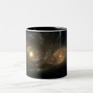 Spiral Galaxies NGC 2207 & IC 2163 Tweekleurige Koffiemok