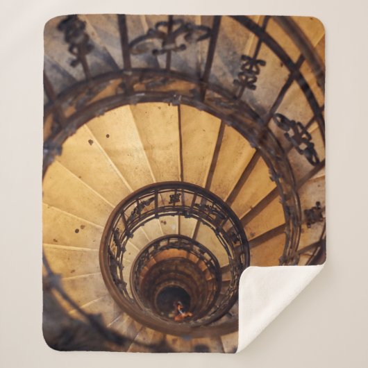 Spirale cirkeltrap trappen oude bouwtrap sherpa deken (Voorkant)