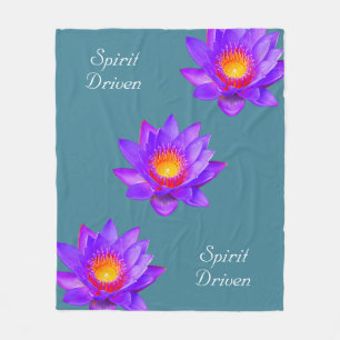 Spirit Driven Lotus Flowers on Bluish Blauwgroen Fleece Deken