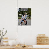 Spitsvader en zoon die basketbal spelen poster (Keuken)