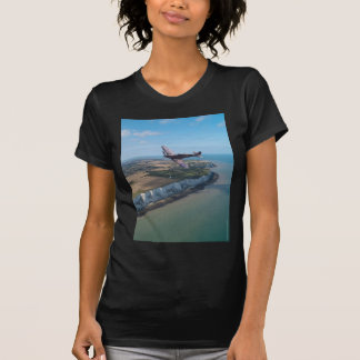Spitvuur over de Engelse kust. T-shirt