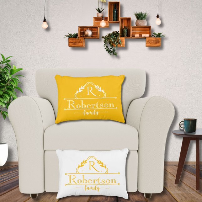 Split Monogram Family Name Yellow Orange Frame Accent Kussen (Creator heeft geüpload)