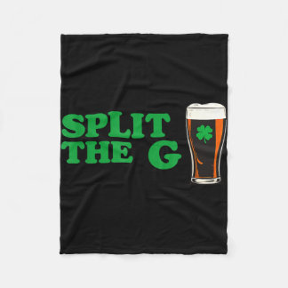 Split the g funny irish beer quote  fleece deken