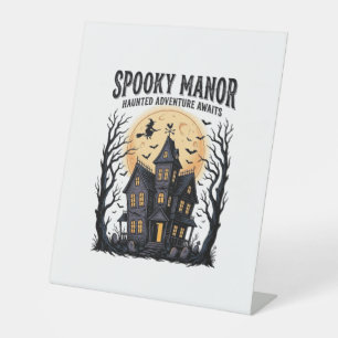 Spoken Huis Halloween Vintage Gravure Spookachtige Reclamebord Met Voetstuk