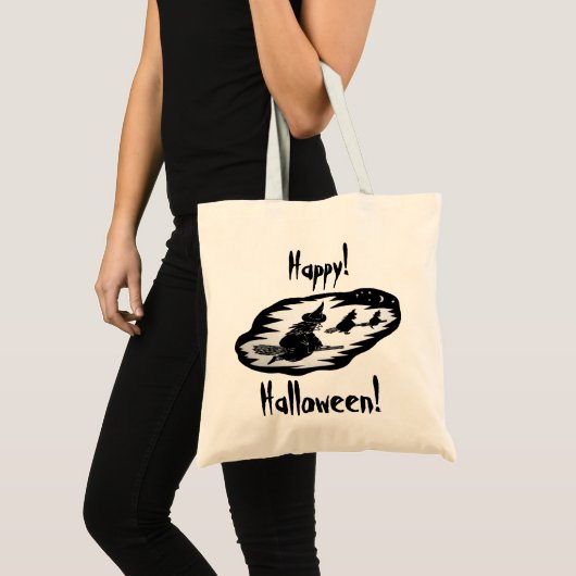 spookachtige vliegende heks op broomsticks hallowe tote bag (Voorkant (product))