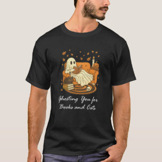 Spookboek lezen val zwarte kat spoken voor Boe T-shirt
