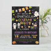 Spooktacular Kostuumfeest Halloween Verjaardag Kaart (Staand voorkant)