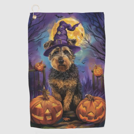 Spooky Airedale Halloween Witch and Pumpkin Golfhanddoek (Voorkant)