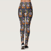 Spooky Akita Halloween Witch & Pumpkin Leggings (Achterkant)