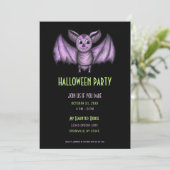 Spooky Black en Paarse Bat Halloween Party Kaart (Staand voorkant)