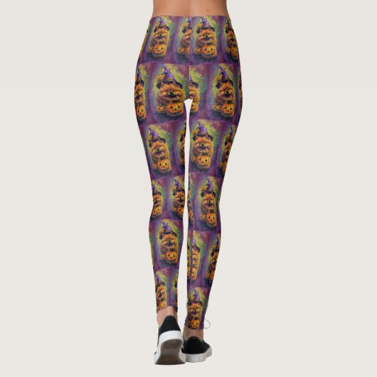 Spooky Chow Chow Dog Halloween Heks en Pompoen Leggings (Achterkant)