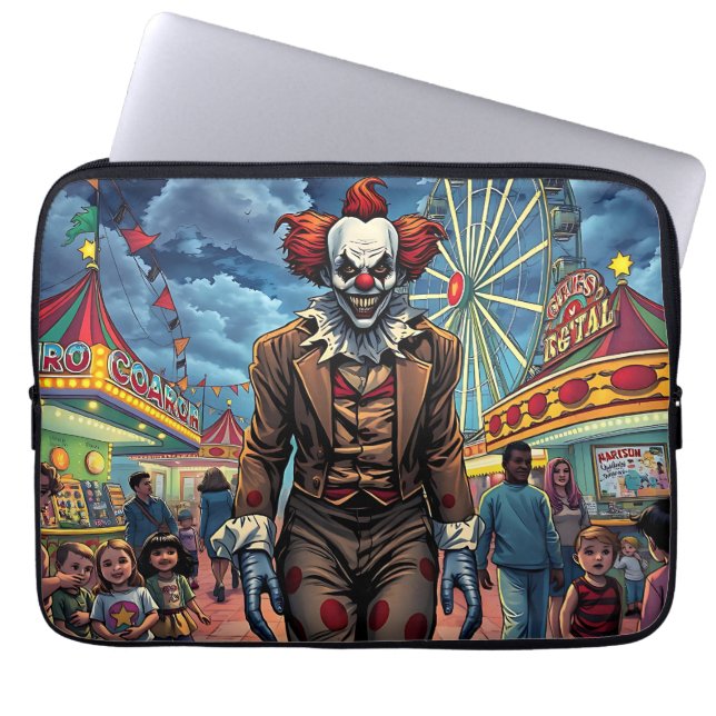 Spooky Clown bij Carnival Comic Style Laptop Sleeve (Voorkant)