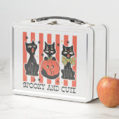 Spooky en schattig - zwarte kat en pompoen (In situ)