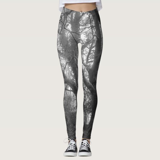 Spooky Forest Black en White Photography Leggings (Voorkant)