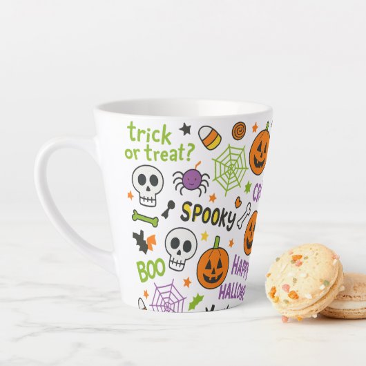 Spooky & Fun Pumpkin - Kleurrijk Halloween Patroon Latte Mok (In situ)