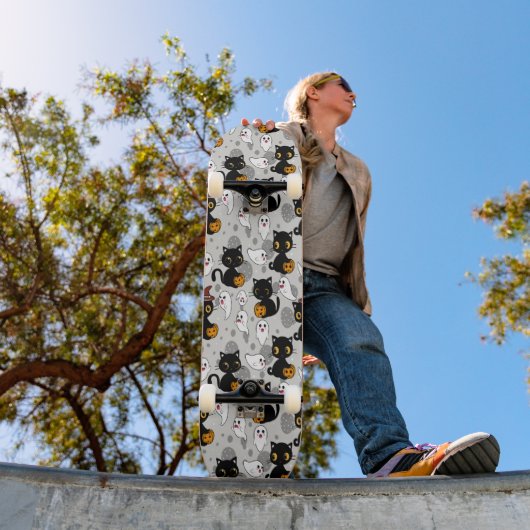 Spooky Ghost Pumpkin Paws Skateboard (Buiten 1)