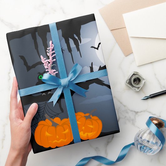 Spooky Halloween Night Scene Cadeaupapier